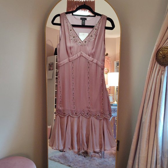 Moda International Dresses & Skirts - MODA International Size 6 Dusty Plum Sleeveless Flounce Dress